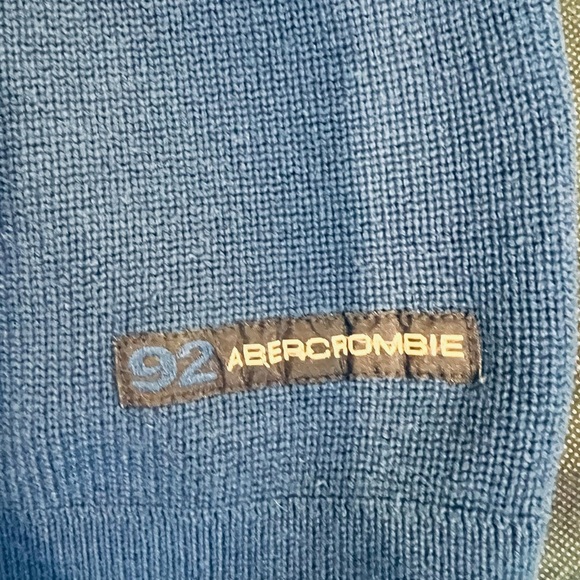 🔥Abercrombie & Fitch Vintage Sweater🔥 - Picture 3 of 6